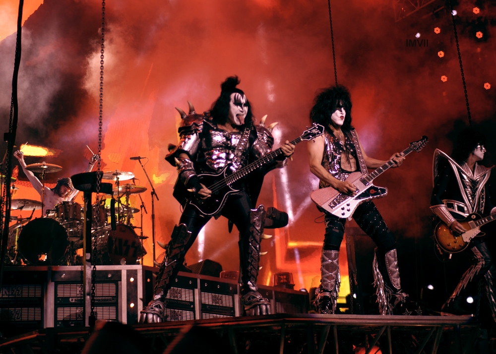 drumming for kiss